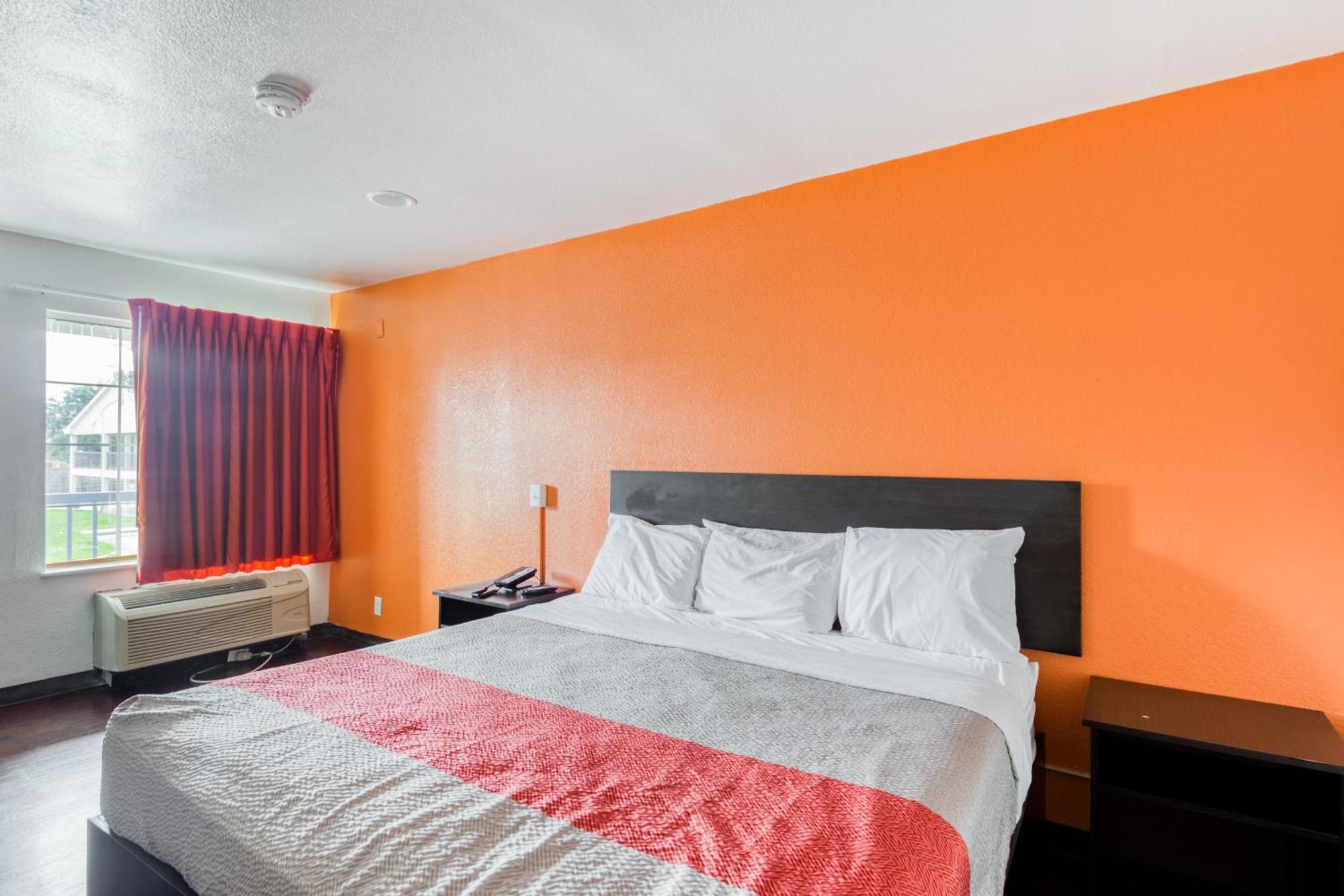 Oyo East I-12 Louisiana Hotel Baton Rouge