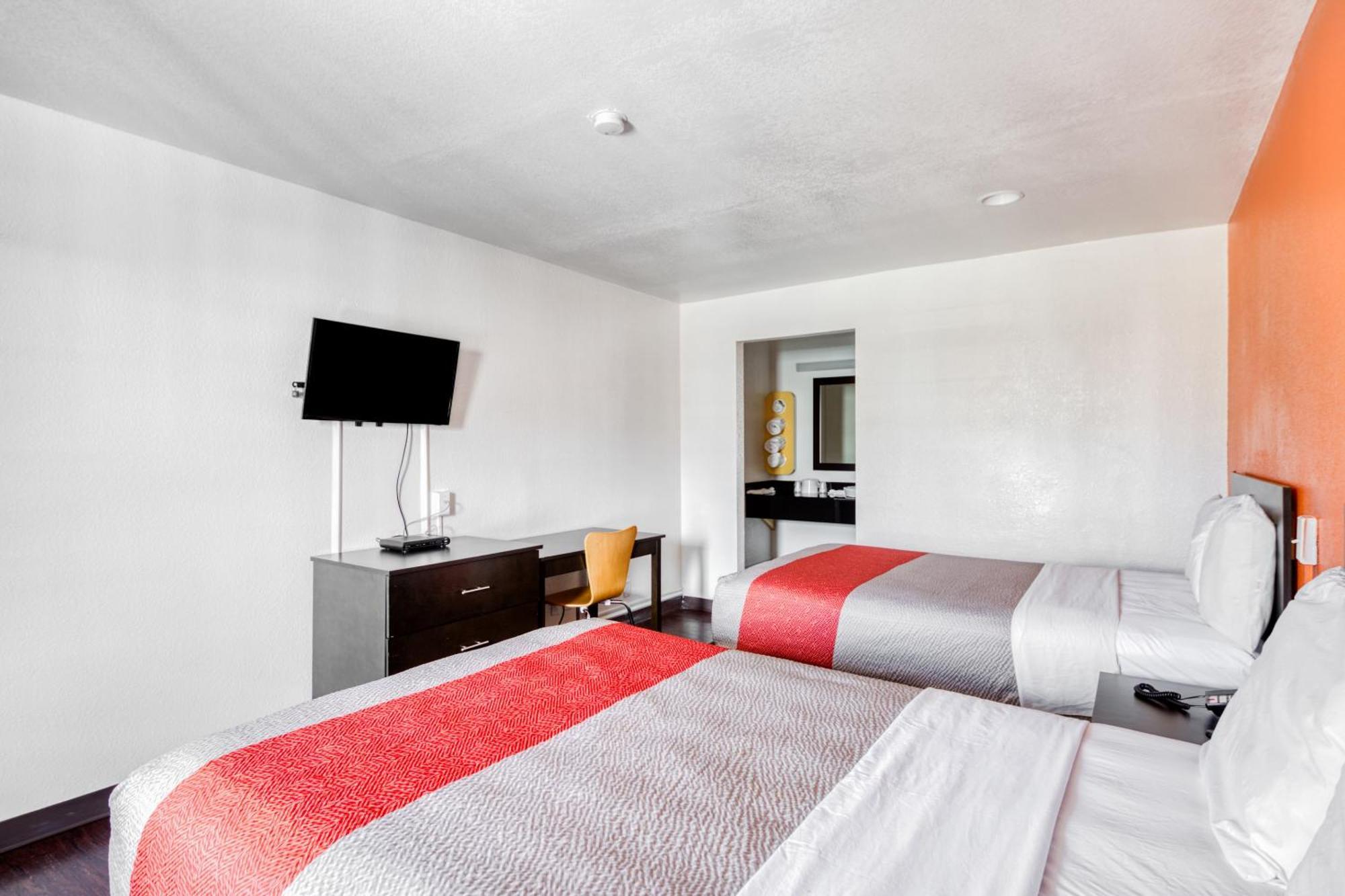 Oyo East I-12 Louisiana Hotel Baton Rouge