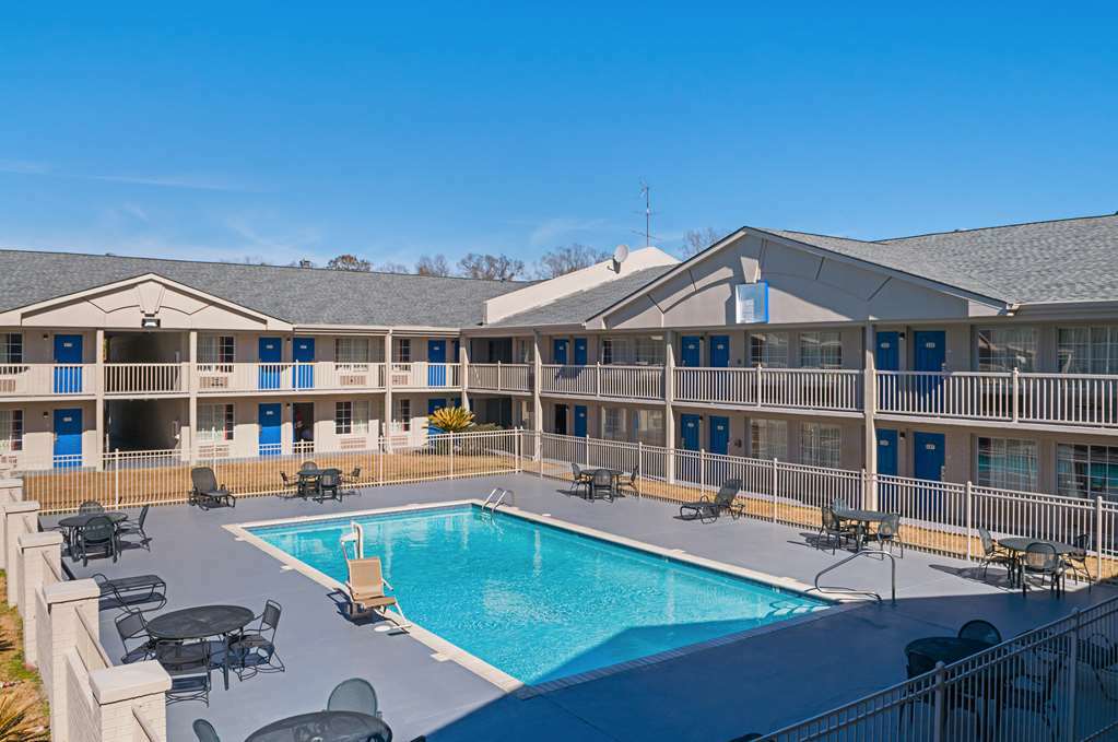 Hotel Oyo East I-12 Louisiana