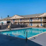Oyo Hotel Baton Rouge East I-12 Louisiana 