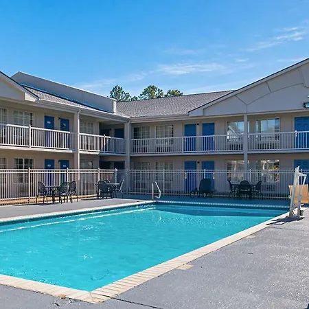 Oyo Hotel Baton Rouge East I-12 Louisiana 