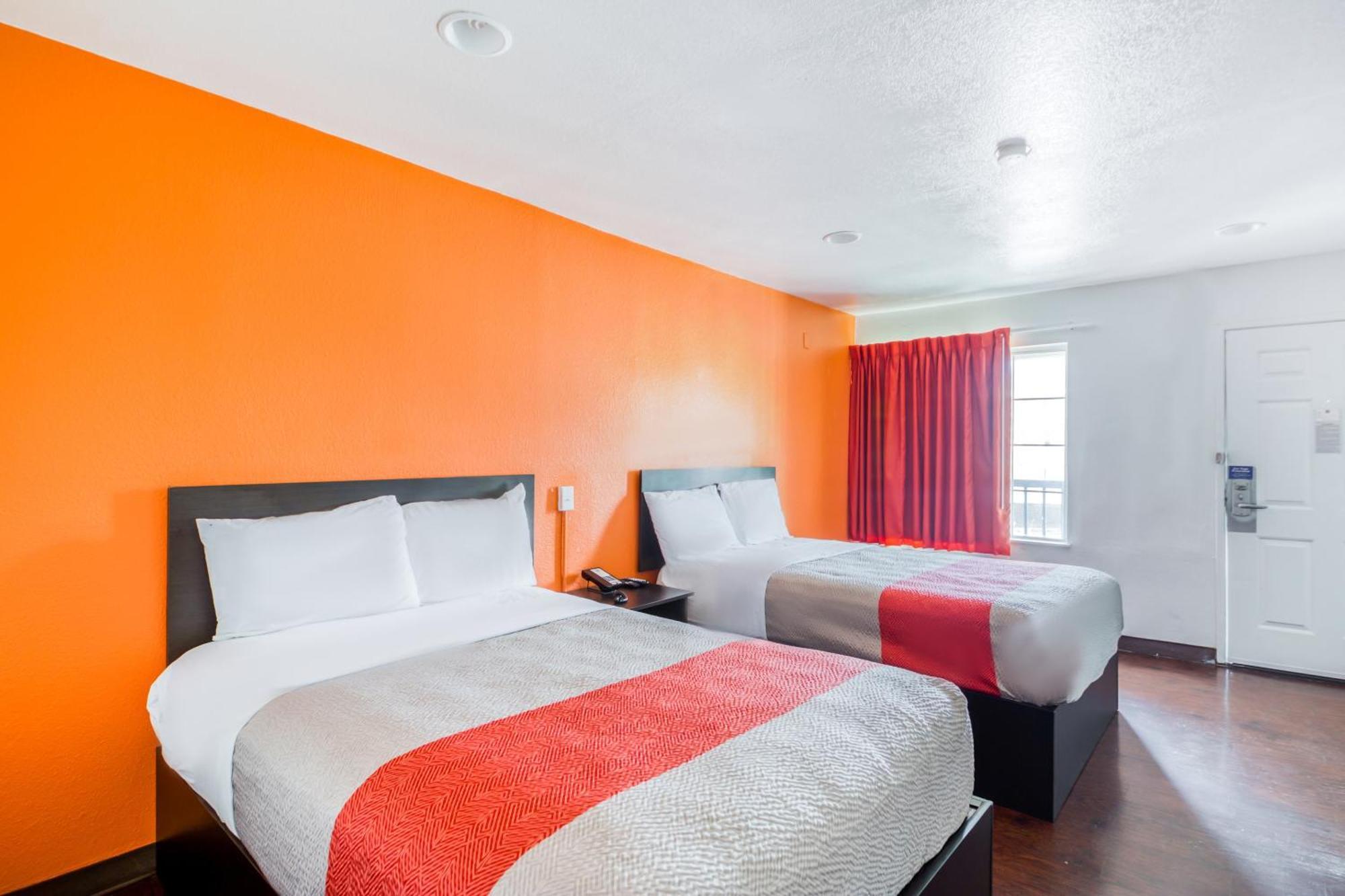 Oyo East I-12 Louisiana Hotel Baton Rouge