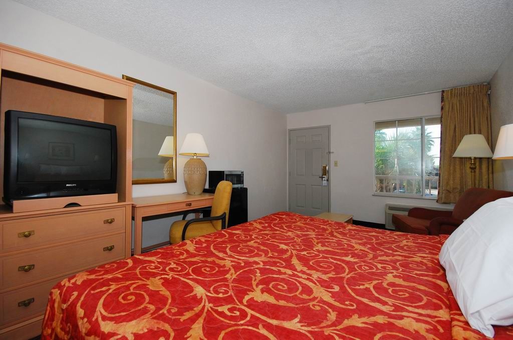 Oyo East I-12 Louisiana Hotel