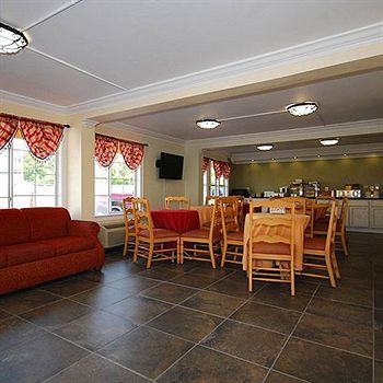 Oyo East I-12 Louisiana Hotel