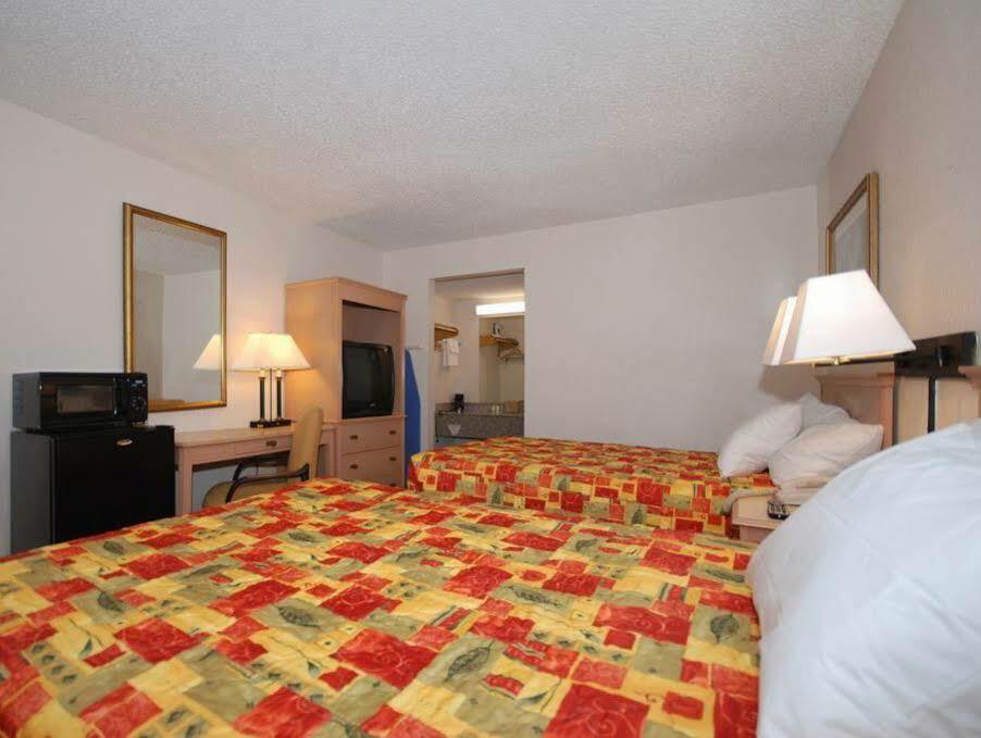 Oyo East I-12 Louisiana Hotel